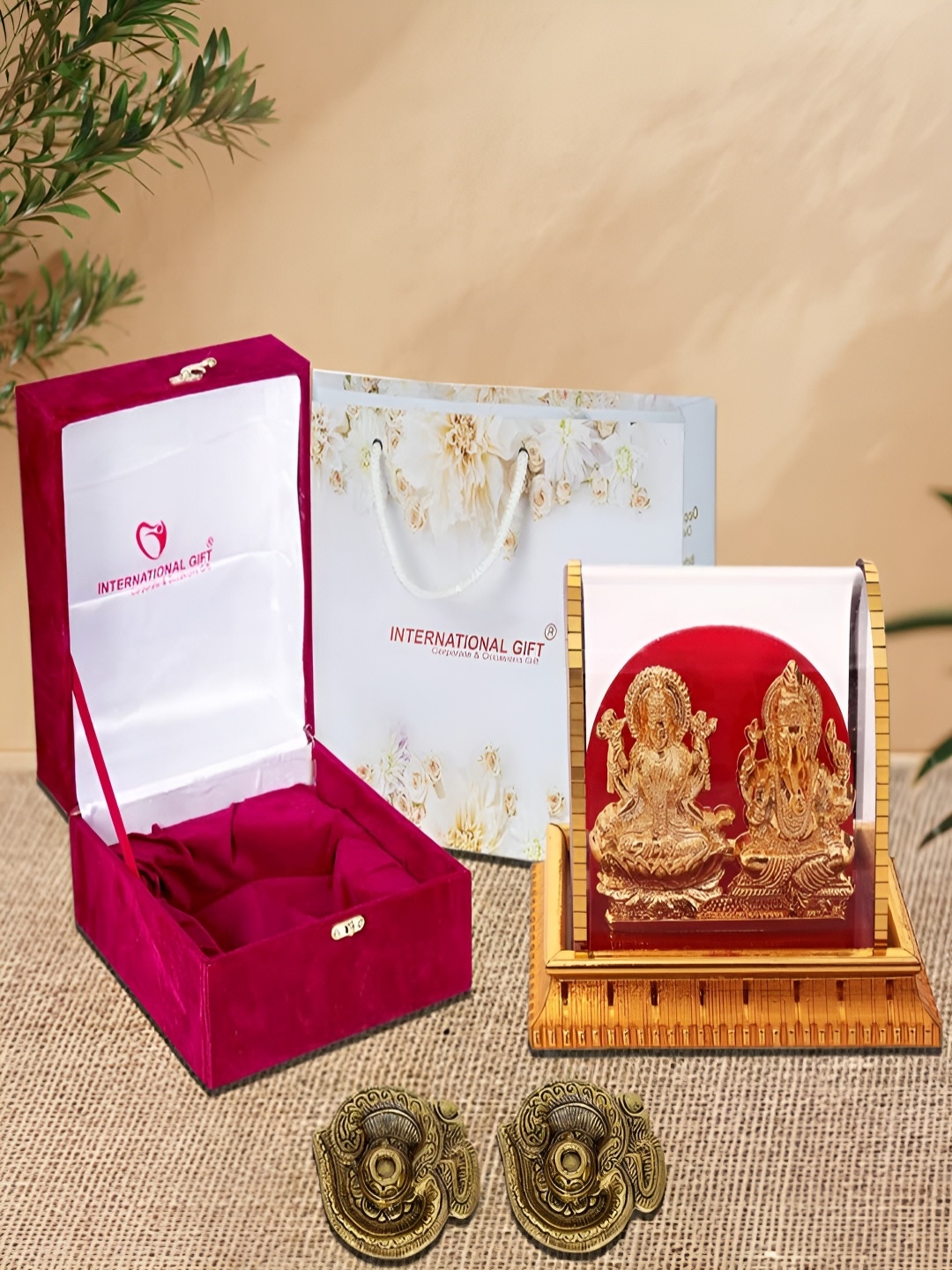 INTERNATIONAL GIFT Yellow & Black Metal Laxmi Ganesh God Idol Frame With 2 Om Diya, Gold
INTERNATIONAL GIFT Yellow & Black Metal Laxmi Ganesh God Idol Frame With 2 Om Diya, Gold