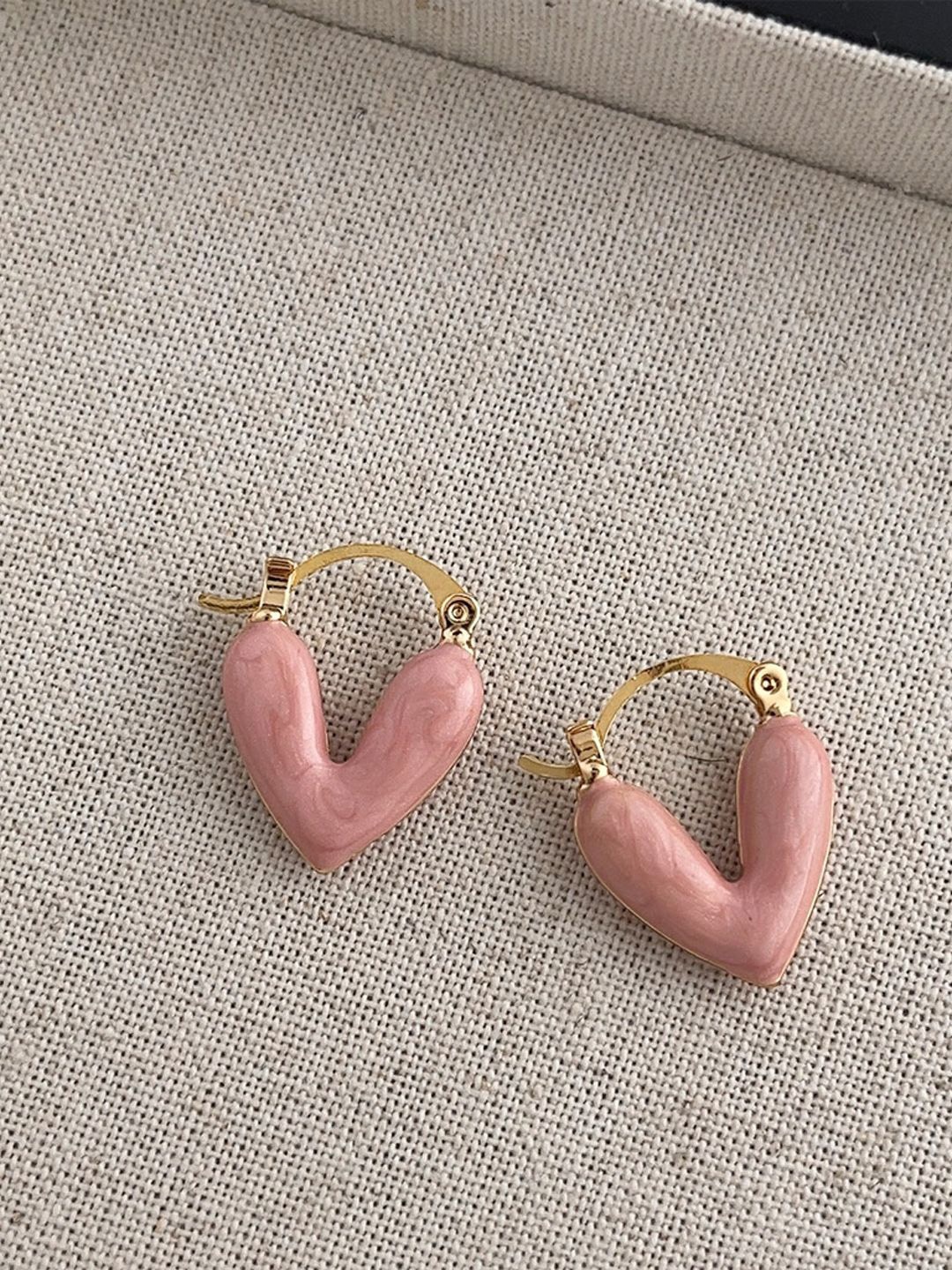KRENOZ Gold-Plated Stainless Steel Anti-Allergy Lightweight Heart Shaped Hoop Earrings, Pink
KRENOZ Gold-Plated Stainless Steel Anti-Allergy Lightweight Heart Shaped Hoop Earrings, Pink