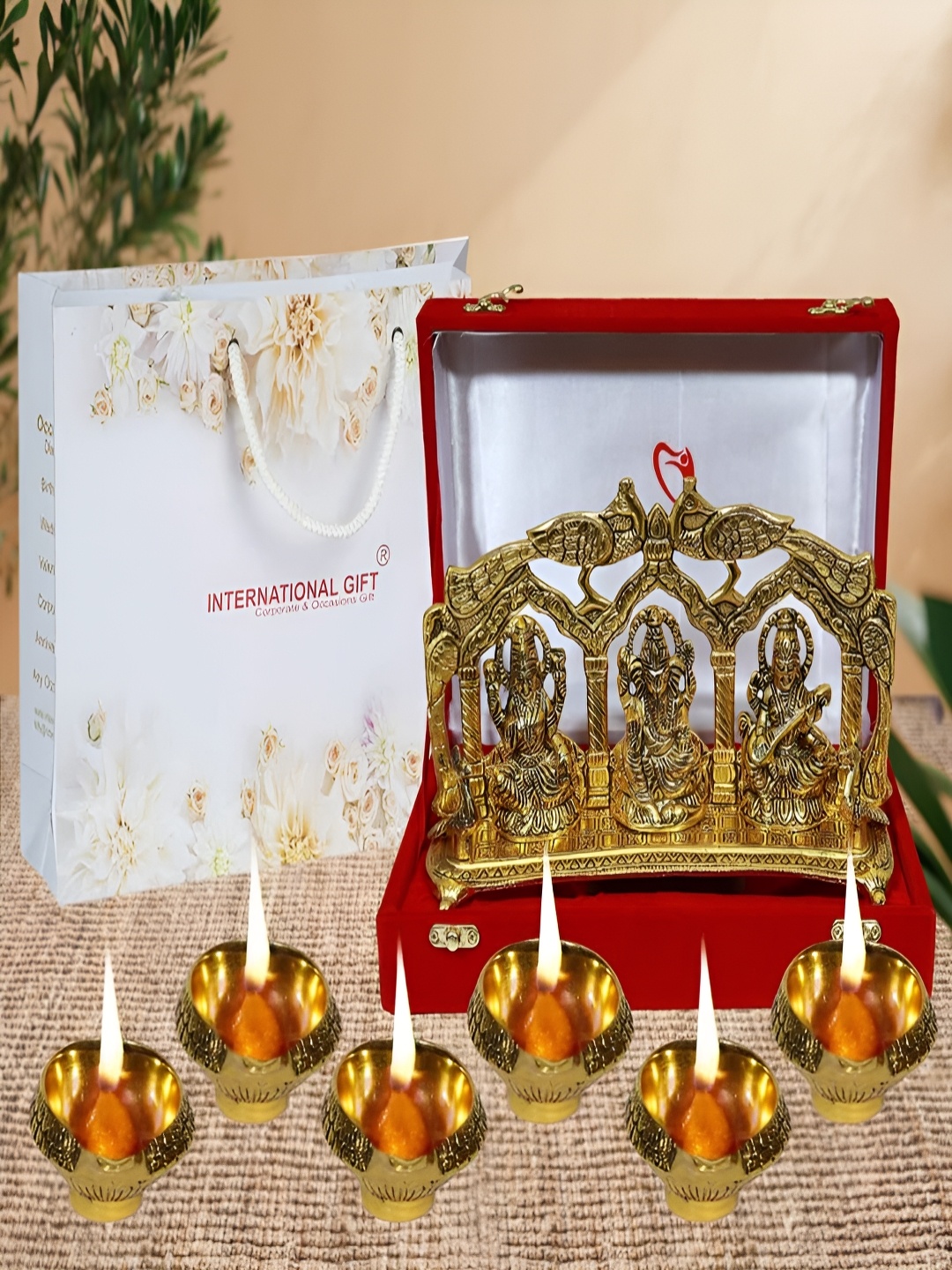 INTERNATIONAL GIFT GoldToned 7 Pieces Laxmi Ganesha Saraswati God Idol Home Gift Sets, Gold
INTERNATIONAL GIFT GoldToned 7 Pieces Laxmi Ganesha Saraswati God Idol Home Gift Sets, Gold