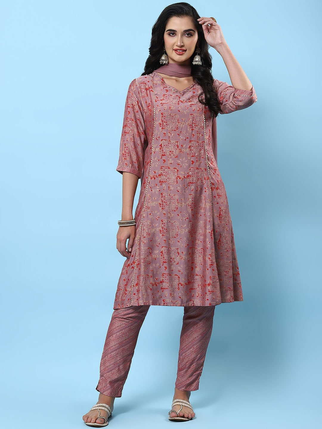 Shree Abstract Printed V-Neck Gotta Patti A-Line Kurta With Trousers & Dupatta, Pink
Shree Abstract Printed V-Neck Gotta Patti A-Line Kurta With Trousers & Dupatta, Pink
