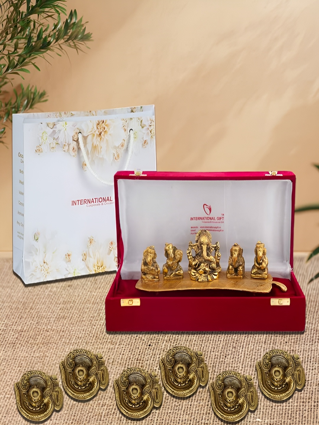 INTERNATIONAL GIFT GoldToned & Red 7 Pieces Musical Ganesha God Idol Home Gift Sets, Gold
INTERNATIONAL GIFT GoldToned & Red 7 Pieces Musical Ganesha God Idol Home Gift Sets, Gold