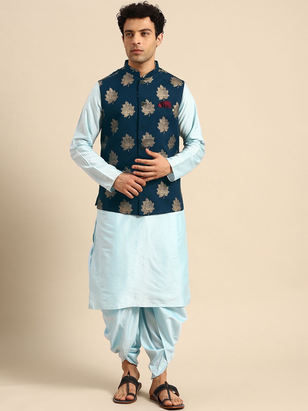 Anouk Navy Blue & Green Floral Printed Mandarin Collar Kurta with Dhoti Pant & Nehrujacket
Anouk Navy Blue & Green Floral Printed Mandarin Collar Kurta with Dhoti Pant & Nehrujacket