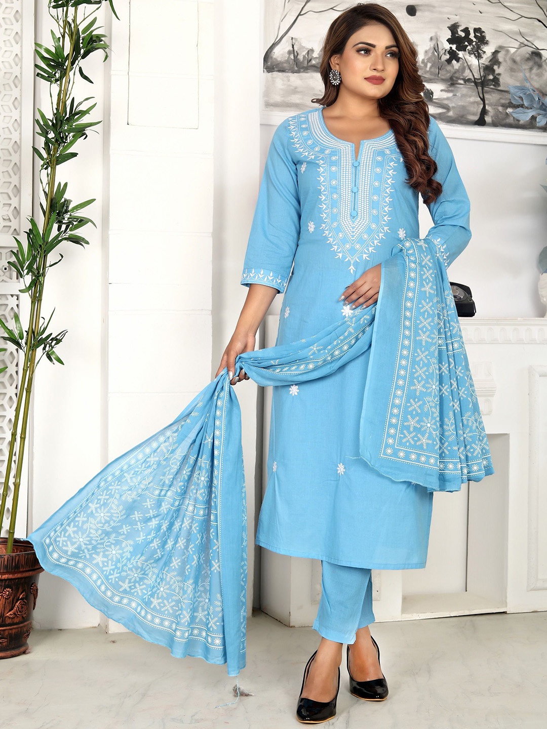 Shriji fashion Floral Yoke Design Thread Work Pure Cotton Kurta With Trousers & Dupatta, Blue
Shriji fashion Floral Yoke Design Thread Work Pure Cotton Kurta With Trousers & Dupatta, Blue
