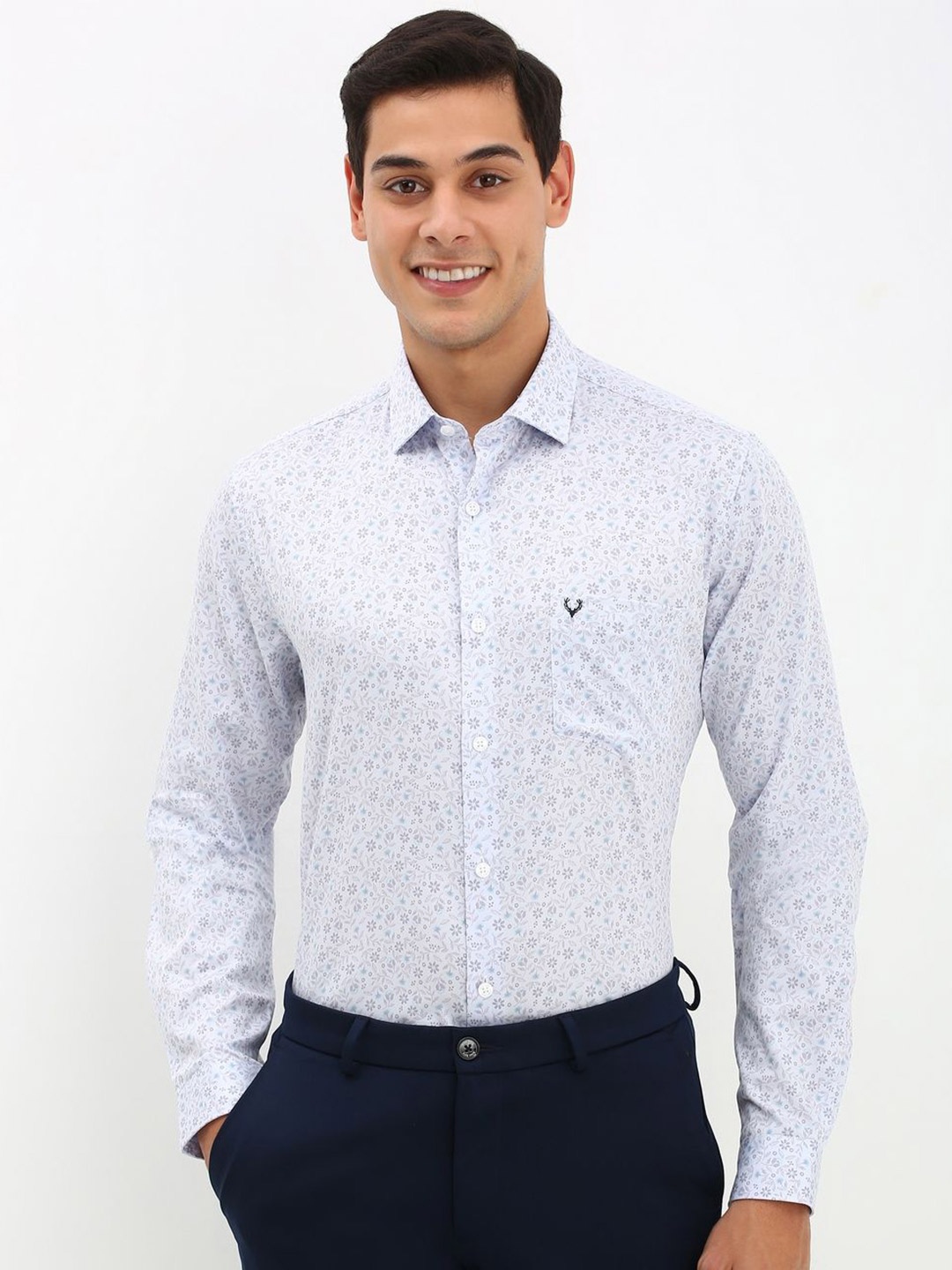 Allen Solly Men Spread Collar Floral Printed Cotton Slim Fit Formal Shirt, White
Allen Solly Men Spread Collar Floral Printed Cotton Slim Fit Formal Shirt, White