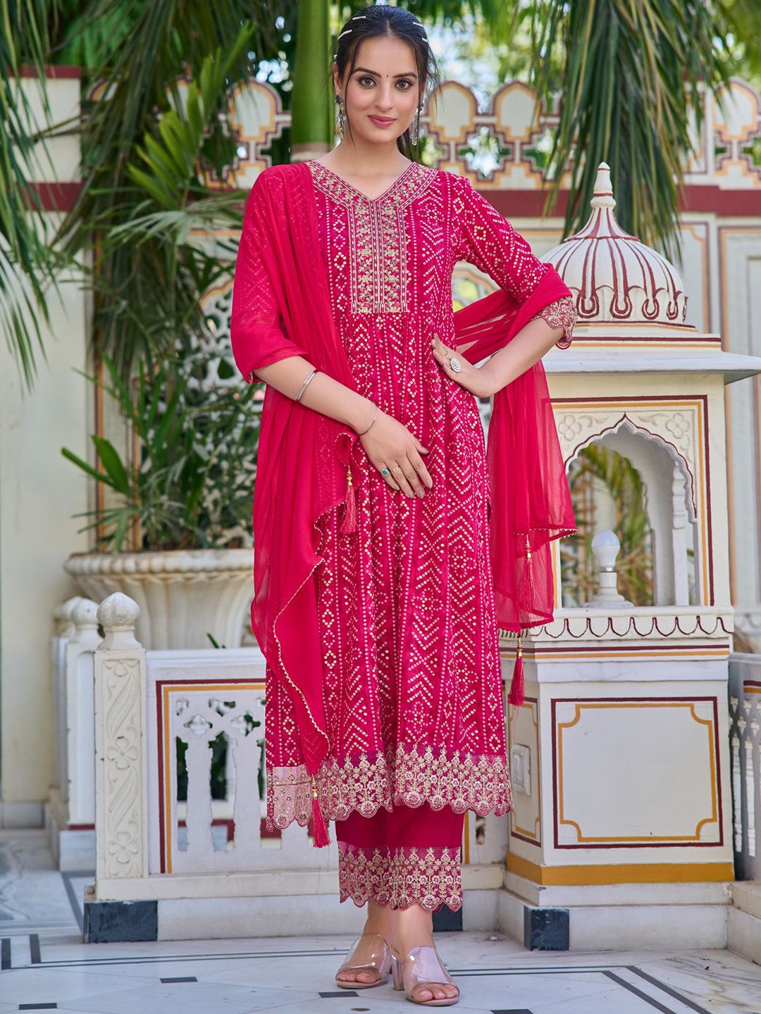Berrylicious Bandhani Printed Panelled Sequinned Kurta with Trousers & Dupatta, Pink
Berrylicious Bandhani Printed Panelled Sequinned Kurta with Trousers & Dupatta, Pink