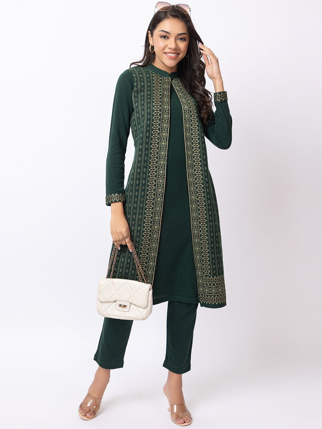 Anouk Green Floral Printed Mandarin Collar Jacquard Winter Wear Straight Kurta With Trousers
Anouk Green Floral Printed Mandarin Collar Jacquard Winter Wear Straight Kurta With Trousers