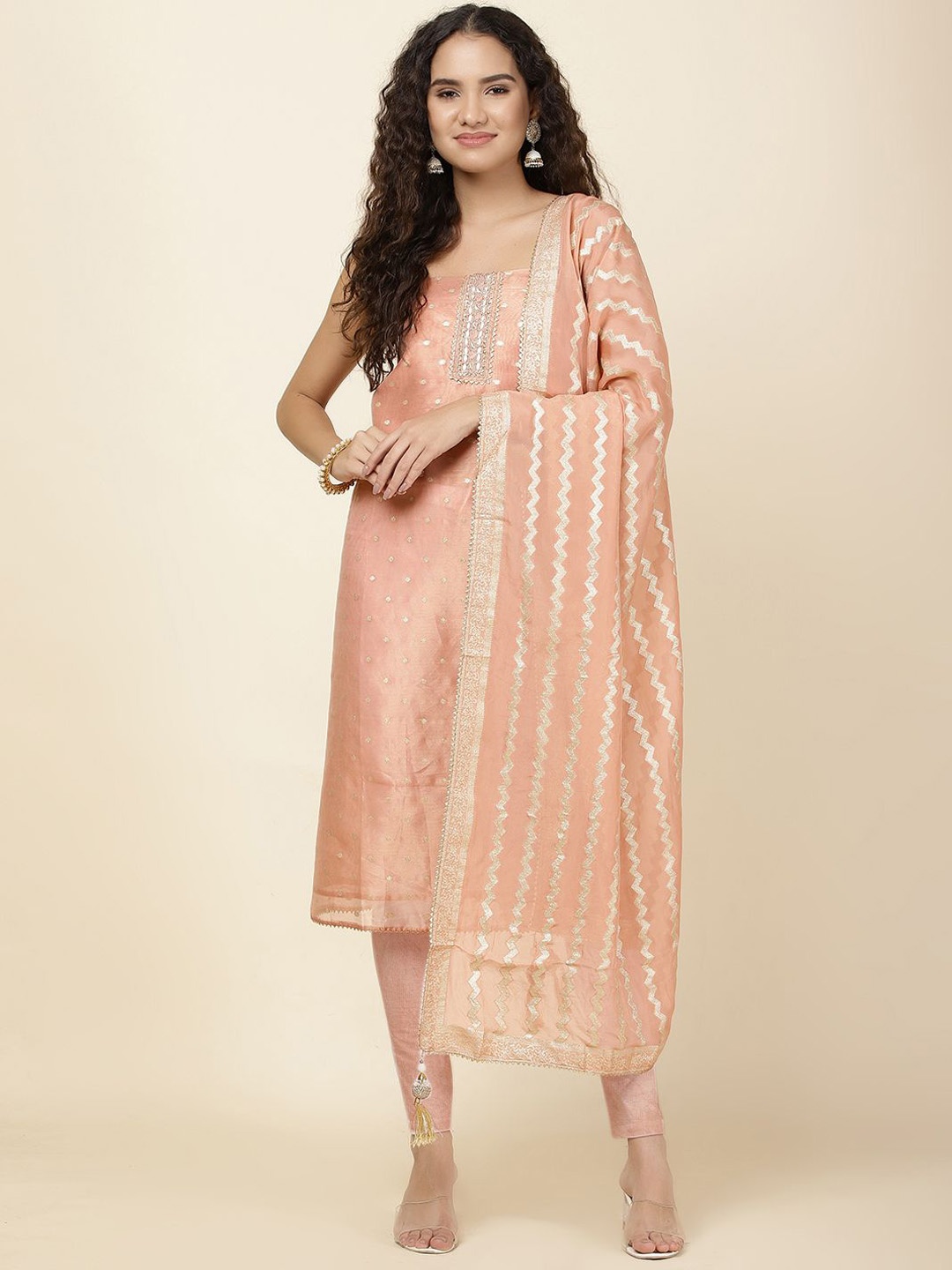 Meena Bazaar Geometric Woven Design Gotta Patti Chanderi Unstitched Dress Material, Peach
Meena Bazaar Geometric Woven Design Gotta Patti Chanderi Unstitched Dress Material, Peach