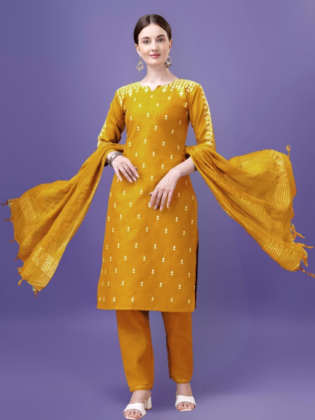 KAZIA Women Ethnic Motifs Embroidered Regular Thread Work Kurta with Trousers & With Dupatta, Yellow
KAZIA Women Ethnic Motifs Embroidered Regular Thread Work Kurta with Trousers & With Dupatta, Yellow