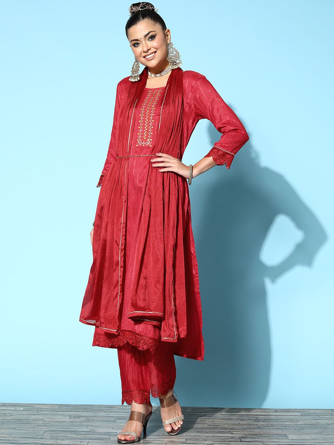 Sangria Ethnic Motifs Yoke Design Embroidered Straight Kurta & Trouser With Dupatta, Red
Sangria Ethnic Motifs Yoke Design Embroidered Straight Kurta & Trouser With Dupatta, Red