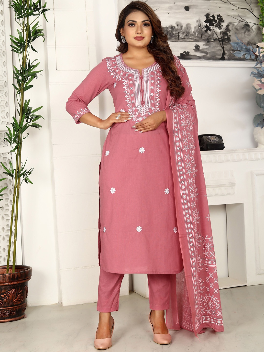 Shriji fashion Floral Embroidered Thread Work Pure Cotton Kurta With Trousers & Dupatta, Peach
Shriji fashion Floral Embroidered Thread Work Pure Cotton Kurta With Trousers & Dupatta, Peach