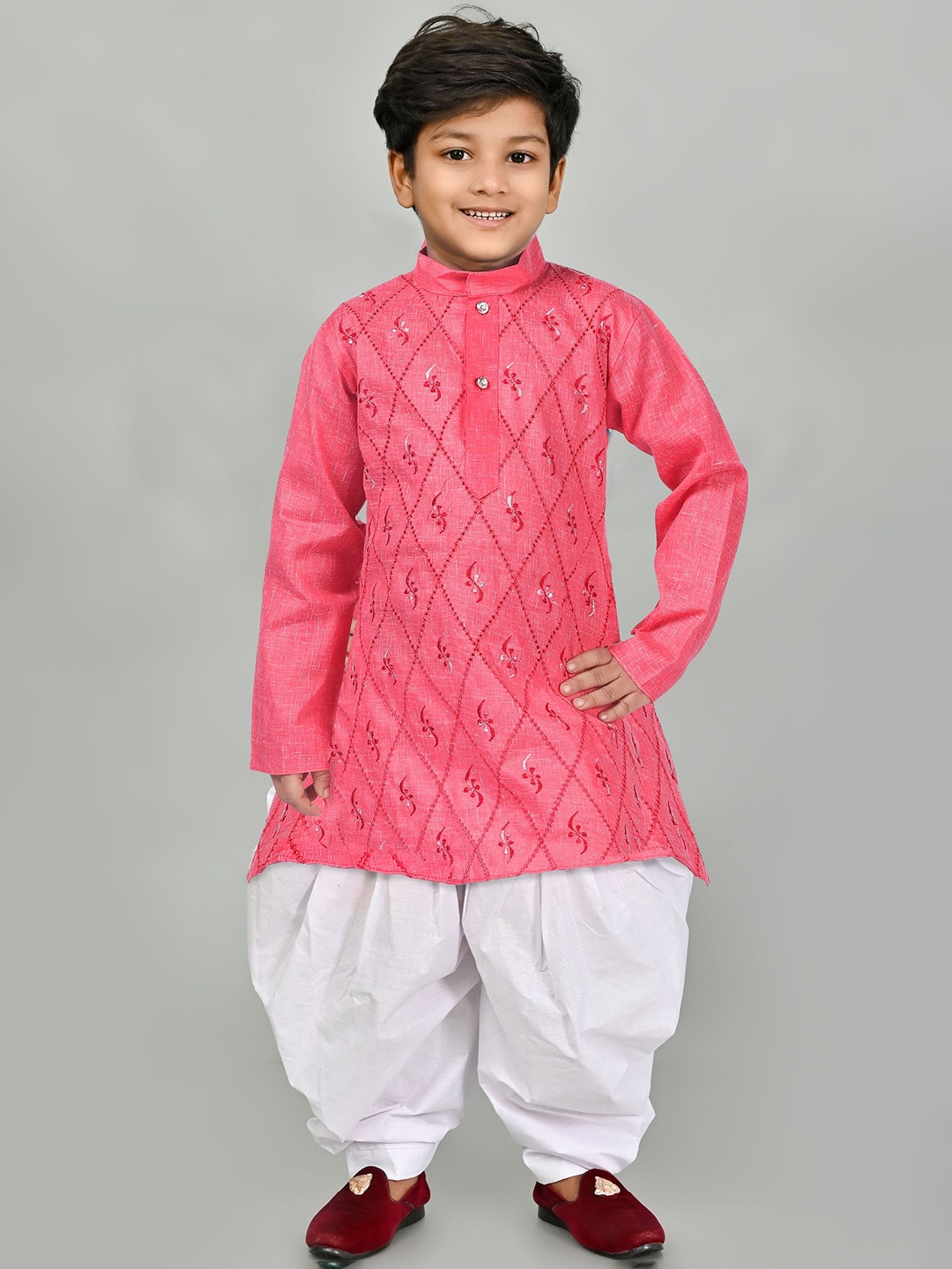NFC CREATION Boys Floral Embroidered Mandarin Collar Straight Kurta with Patiala, Orange
NFC CREATION Boys Floral Embroidered Mandarin Collar Straight Kurta with Patiala, Orange
