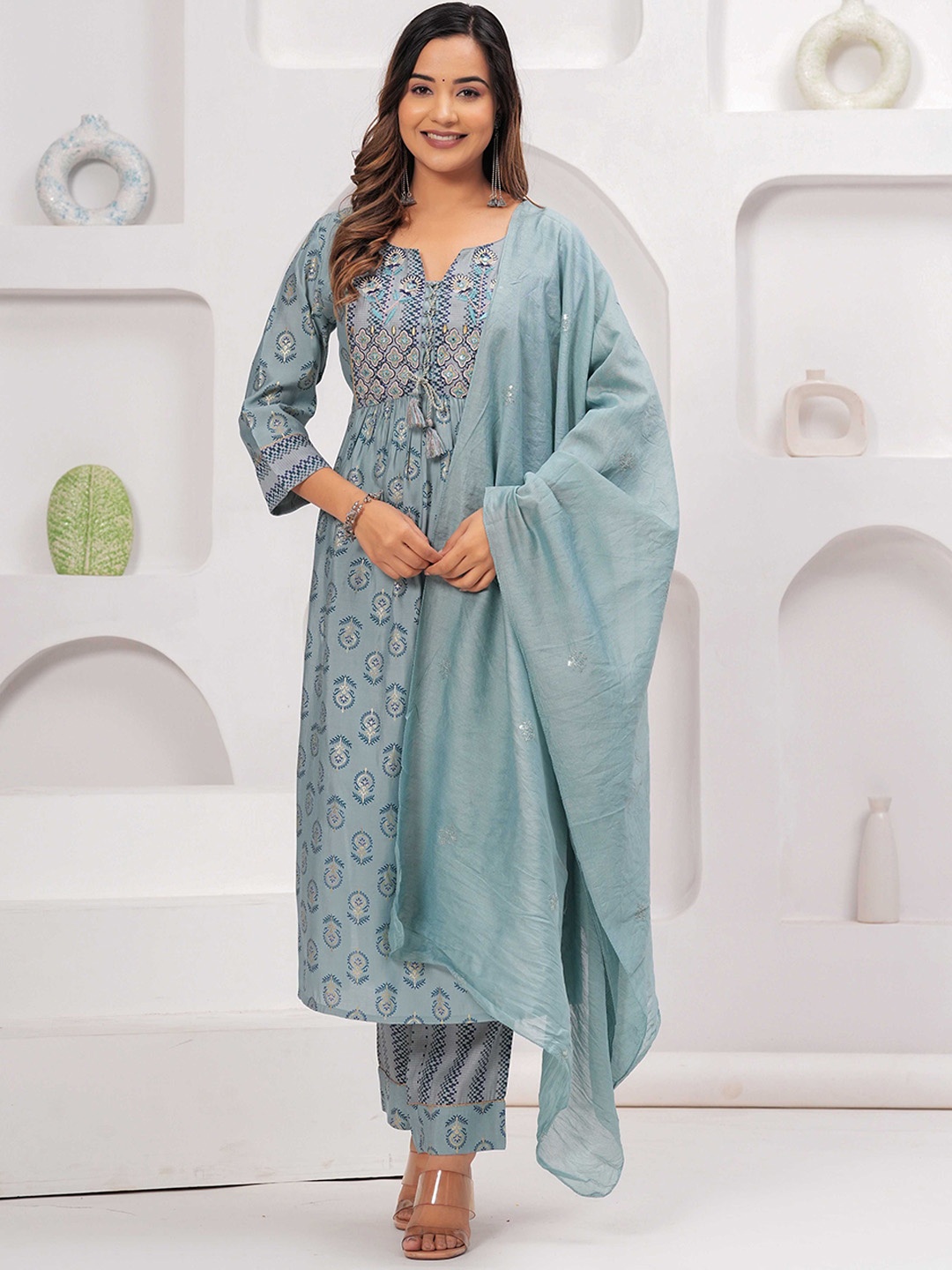TANESHWAR Floral Printed Mirror Work Pure Cotton Straight Kurta with Palazzos & Dupatta, Grey
TANESHWAR Floral Printed Mirror Work Pure Cotton Straight Kurta with Palazzos & Dupatta, Grey