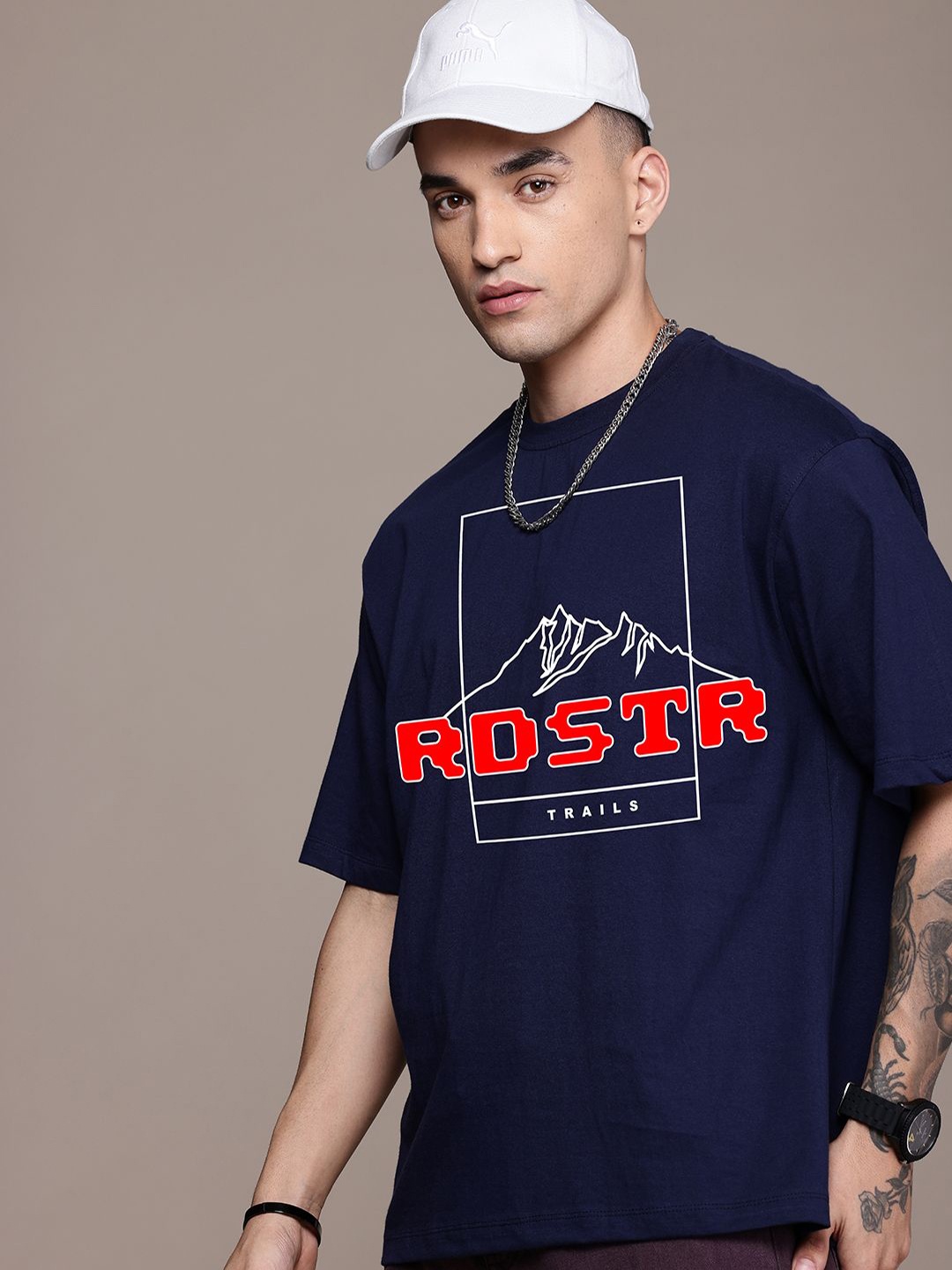 The Roadster Lifestyle Co. Men Graphic Printed Round Neck Cotton Oversized T-Shirt, Navy blue
The Roadster Lifestyle Co. Men Graphic Printed Round Neck Cotton Oversized T-Shirt, Navy blue