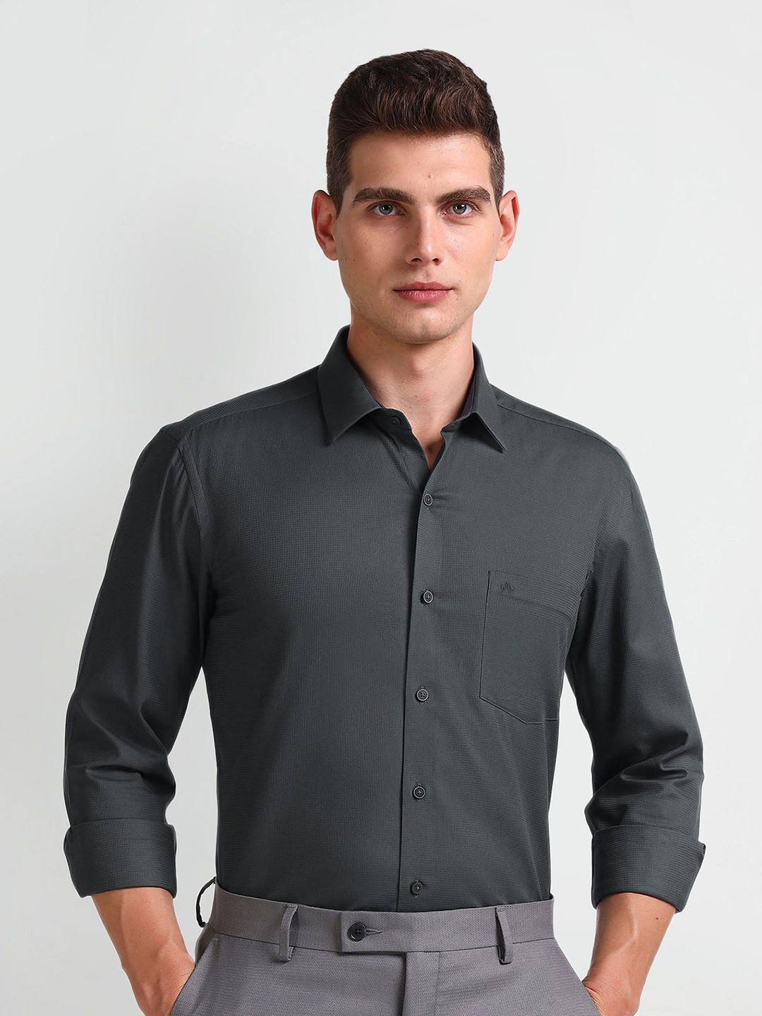 Arrow Men Smart Spread Collar Solid Cotton Slim Fit Formal Shirt, Grey
Arrow Men Smart Spread Collar Solid Cotton Slim Fit Formal Shirt, Grey