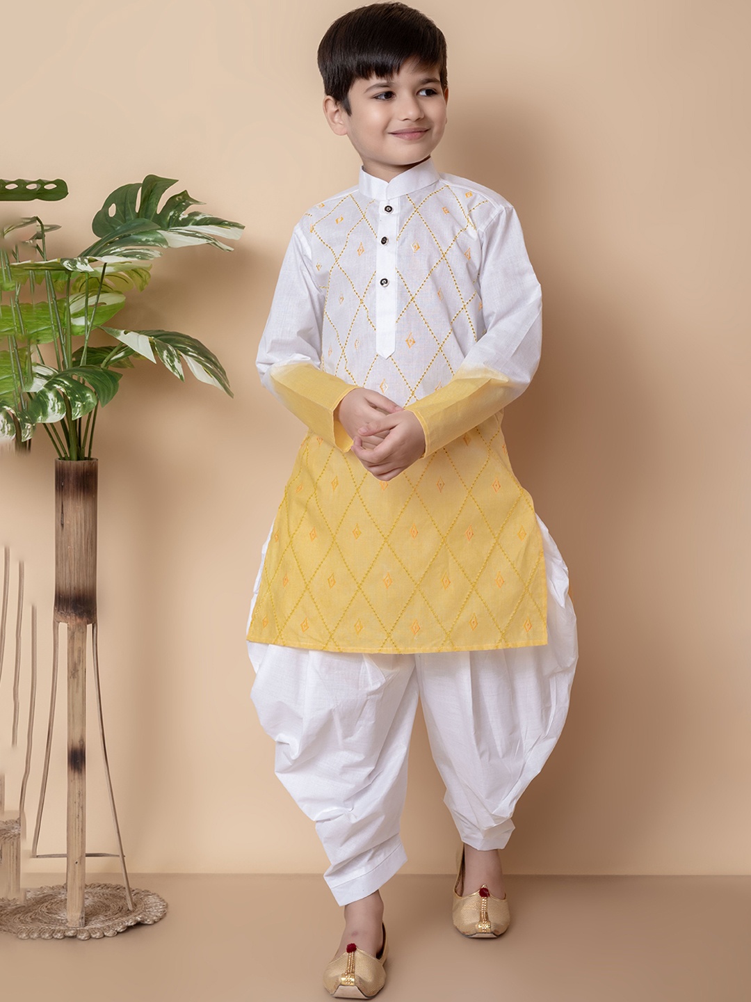 NFC CREATION Boys Ombre Embroidered Thread Work Pure Cotton Kurta With Patiala, Yellow
NFC CREATION Boys Ombre Embroidered Thread Work Pure Cotton Kurta With Patiala, Yellow