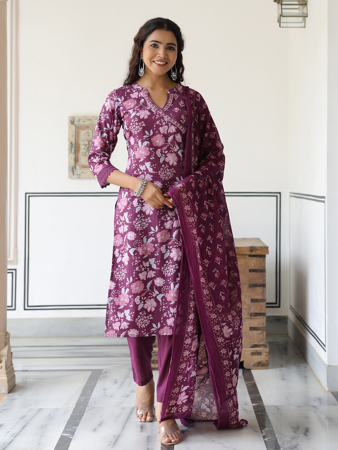 FASHOR Floral Printed Band Collar Mirror Work Pure Cotton Kurta with Trousers & Dupatta, Mauve
FASHOR Floral Printed Band Collar Mirror Work Pure Cotton Kurta with Trousers & Dupatta, Mauve