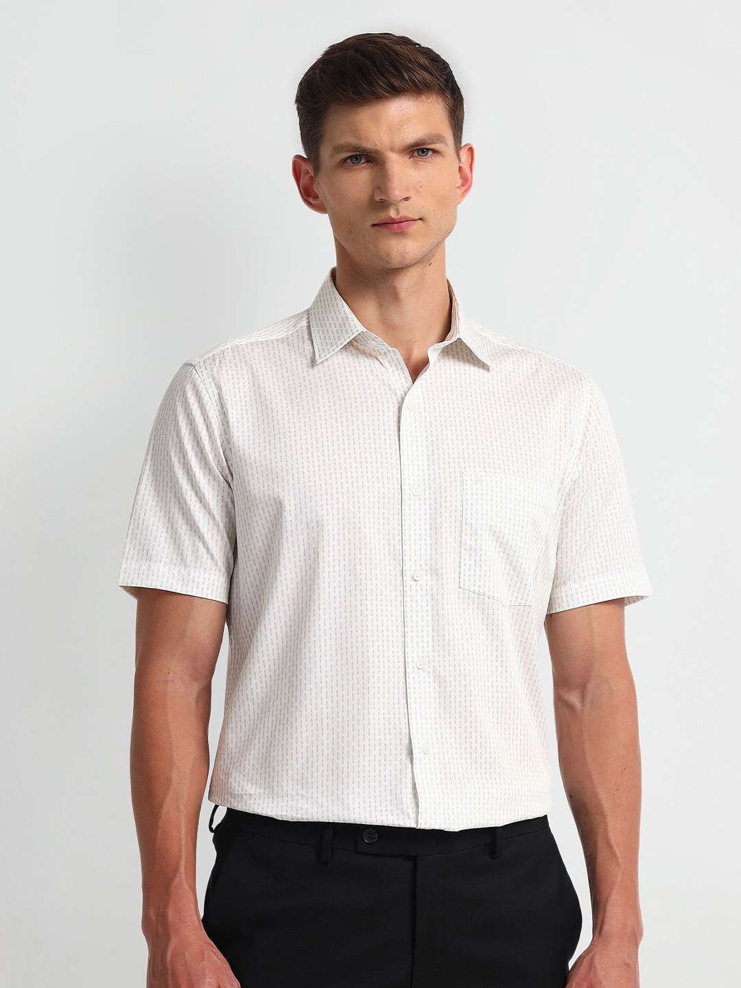 Arrow Men Modern Spread Collar Geometric Printed Cotton Slim Fit Formal Shirt, White
Arrow Men Modern Spread Collar Geometric Printed Cotton Slim Fit Formal Shirt, White