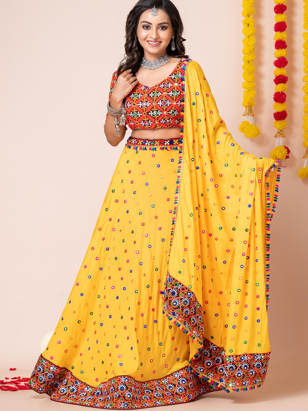 Roykals Embroidered Thread Work Semi-Stitched Lehenga & Unstitched Blouse With Dupatta, Yellow
Roykals Embroidered Thread Work Semi-Stitched Lehenga & Unstitched Blouse With Dupatta, Yellow
