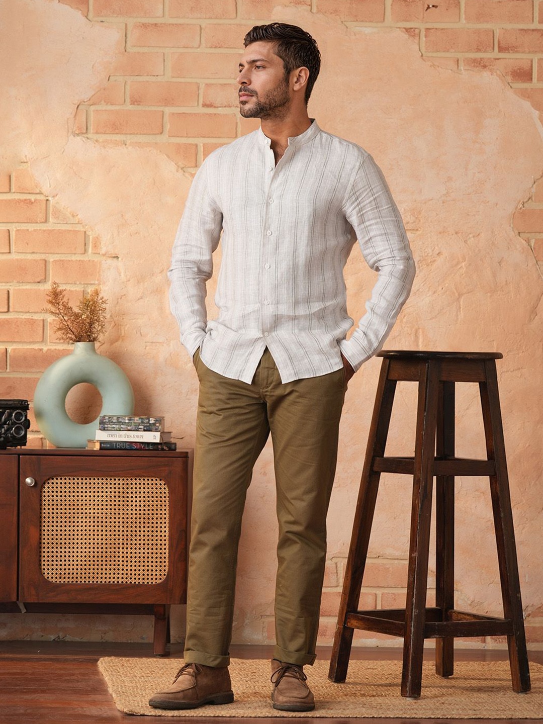 Monks of Method Men Classic Band Collar Striped Linen Slim Fit Casual Shirt, Green
Monks of Method Men Classic Band Collar Striped Linen Slim Fit Casual Shirt, Green