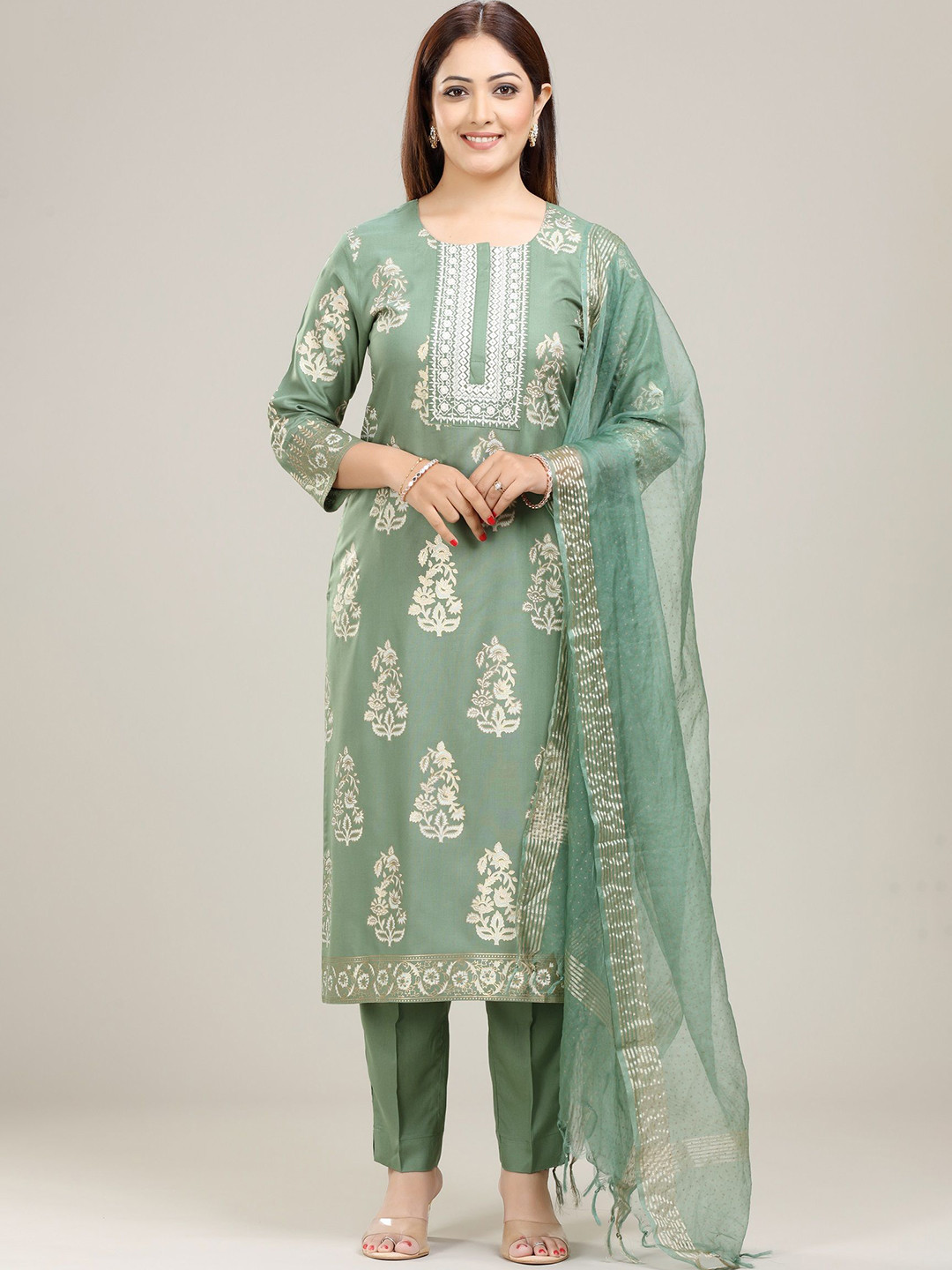 COTTON CULTURE Floral Printed Regular Sleeves Round Neck Kurta with Trouser & Dupatta, Olive
COTTON CULTURE Floral Printed Regular Sleeves Round Neck Kurta with Trouser & Dupatta, Olive