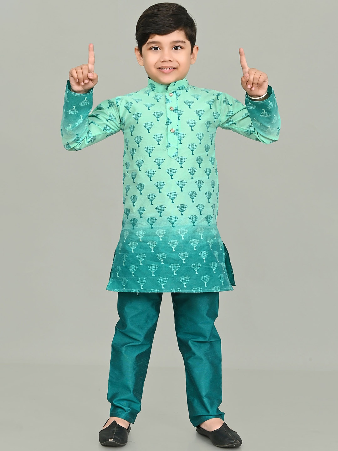 NFC CREATION Boys Floral Printed Mandarin Collar Dupion Silk Straight Kurta with Pyjama, Sea green
NFC CREATION Boys Floral Printed Mandarin Collar Dupion Silk Straight Kurta with Pyjama, Sea green