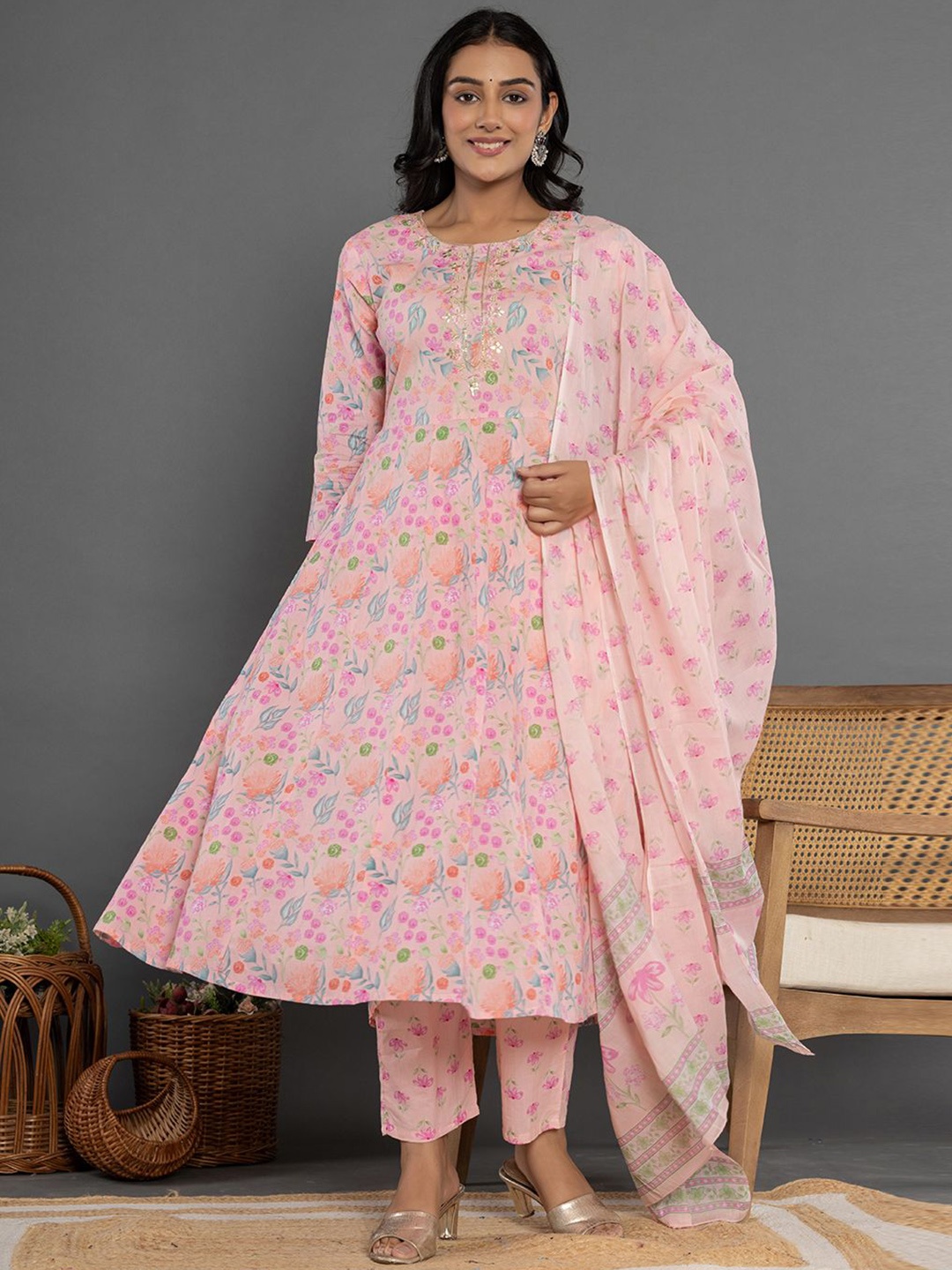Yufta Floral Printed Gotta Patti Pure Cotton Anarkali Kurta & Trousers With Dupatta, Peach
Yufta Floral Printed Gotta Patti Pure Cotton Anarkali Kurta & Trousers With Dupatta, Peach