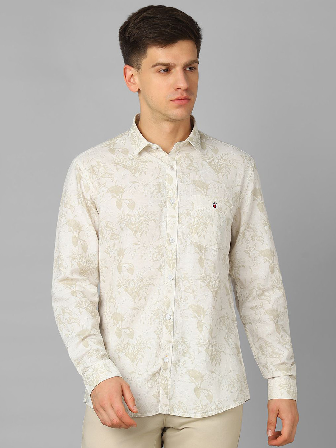 Louis Philippe Sport Men Spread Collar Floral Printed Cotton Slim Fit Casual Shirt, Beige 
Louis Philippe Sport Men Spread Collar Floral Printed Cotton Slim Fit Casual Shirt, Beige