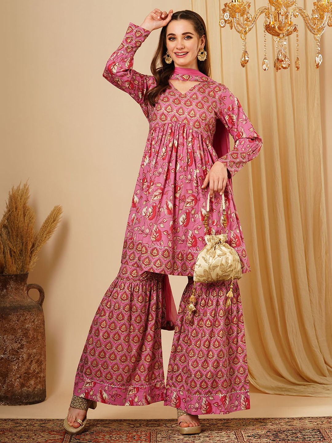 Globus Floral Printed A-Line Gotta Patti Pure Cotton Kurta with Sharara & Dupatta, Pink
Globus Floral Printed A-Line Gotta Patti Pure Cotton Kurta with Sharara & Dupatta, Pink