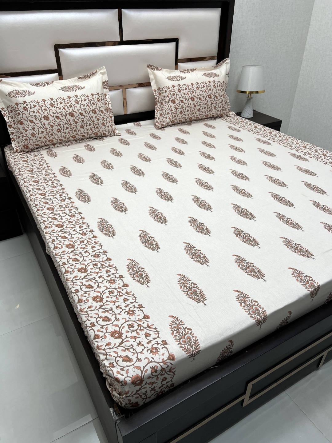 Pure Decor Cream Ethnic Motifs Pure Cotton 400 TC Queen Bedsheet with 2 Pillow Covers
Pure Decor Cream Ethnic Motifs Pure Cotton 400 TC Queen Bedsheet with 2 Pillow Covers