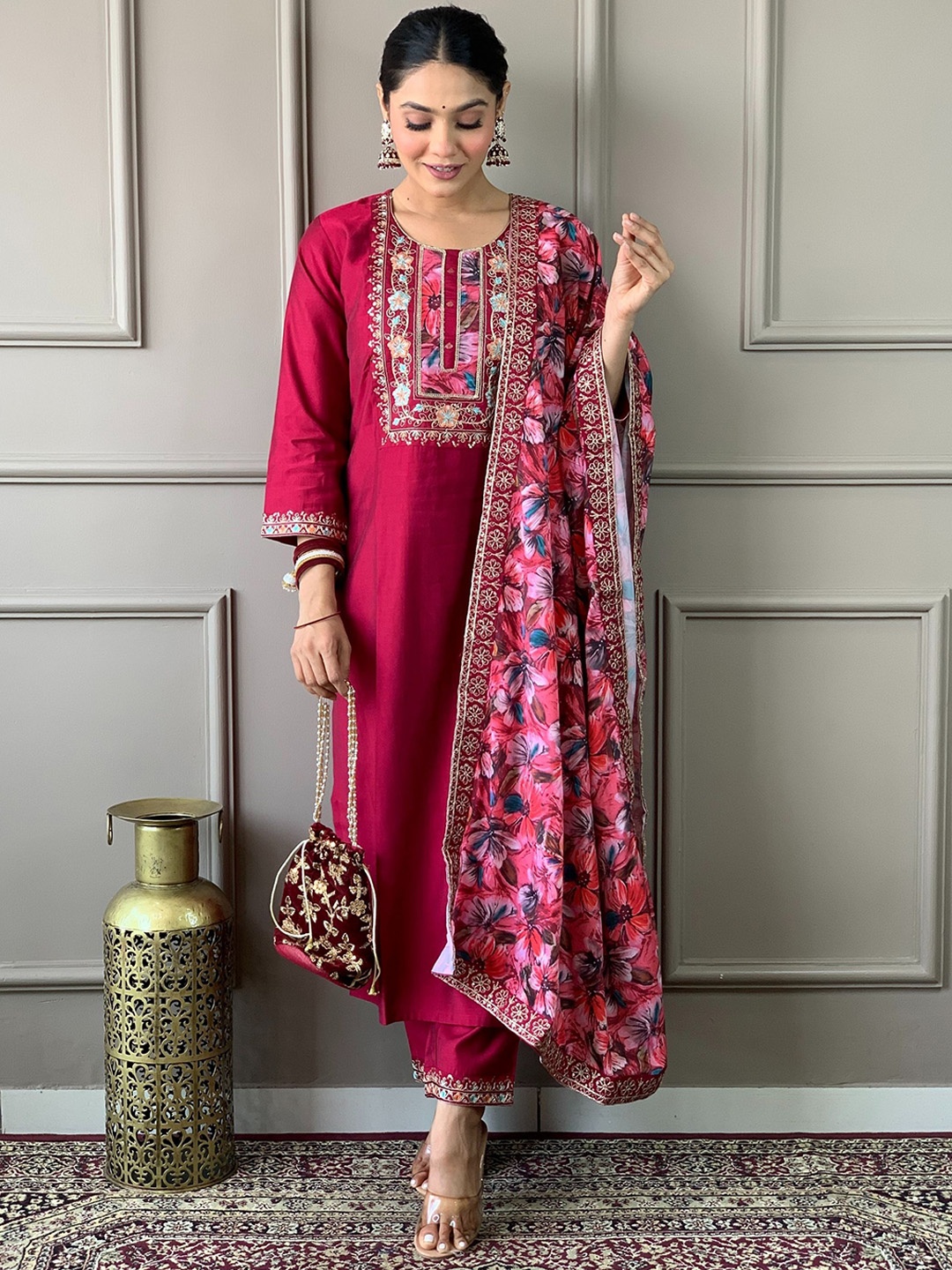 KALINI Floral Yoke Design Straight Sequinned Chanderi Silk Kurta with Trousers & Dupatta, Pink
KALINI Floral Yoke Design Straight Sequinned Chanderi Silk Kurta with Trousers & Dupatta, Pink