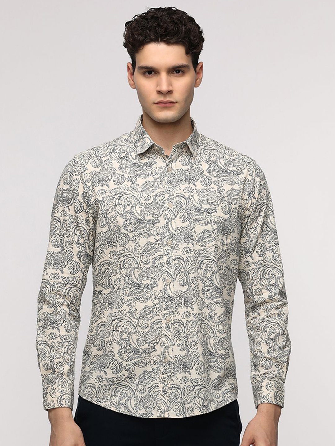 Crocodile Men Comfort Spread Collar Ethnic Motifs Printed Cotton Casual Shirt, Beige
Crocodile Men Comfort Spread Collar Ethnic Motifs Printed Cotton Casual Shirt, Beige