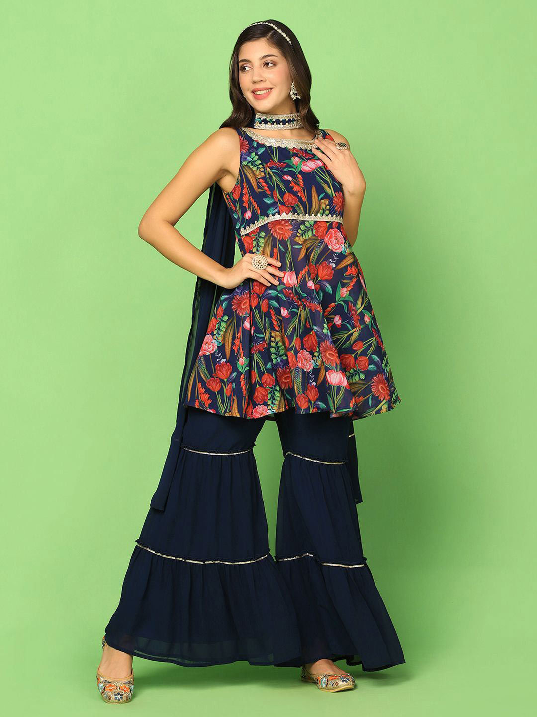 BAESD Floral Printed Empire Gotta Patti Kurti With Sharara & Dupatta, Navy blue
BAESD Floral Printed Empire Gotta Patti Kurti With Sharara & Dupatta, Navy blue