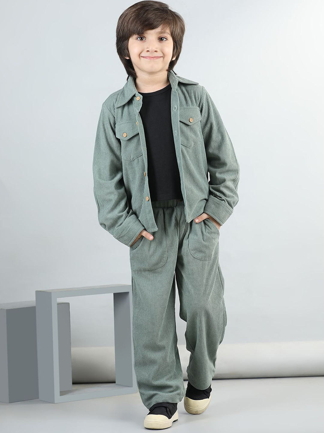AWW HUNNIE Boys Pure Cotton T-shirt With Corduroy Collar Shirt & Corduroy Trousers, Green
AWW HUNNIE Boys Pure Cotton T-shirt With Corduroy Collar Shirt & Corduroy Trousers, Green