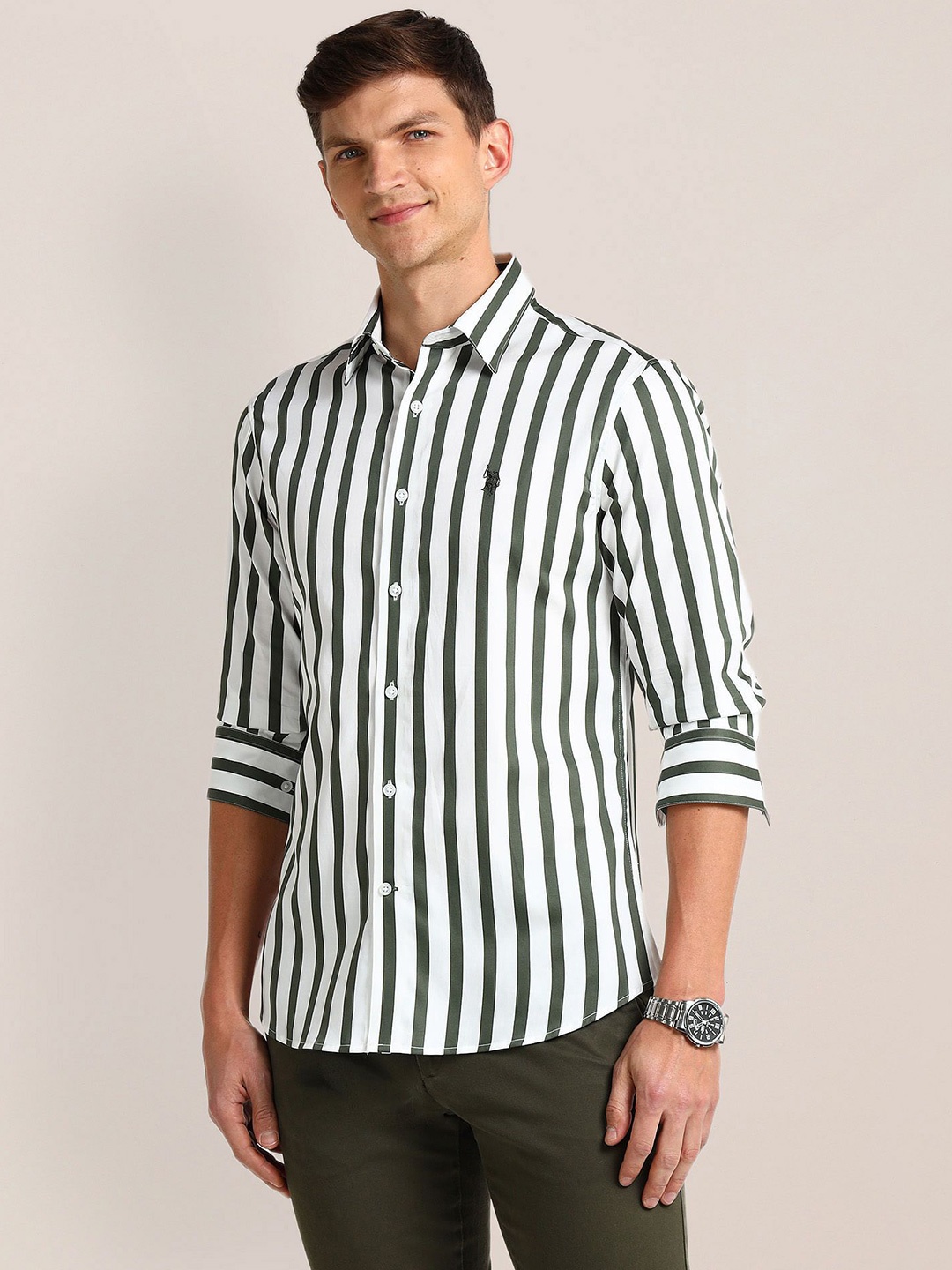 U.S. Polo Assn. Men Modern Spread Collar Striped Cotton Slim Fit Casual Shirt, Green
U.S. Polo Assn. Men Modern Spread Collar Striped Cotton Slim Fit Casual Shirt, Green