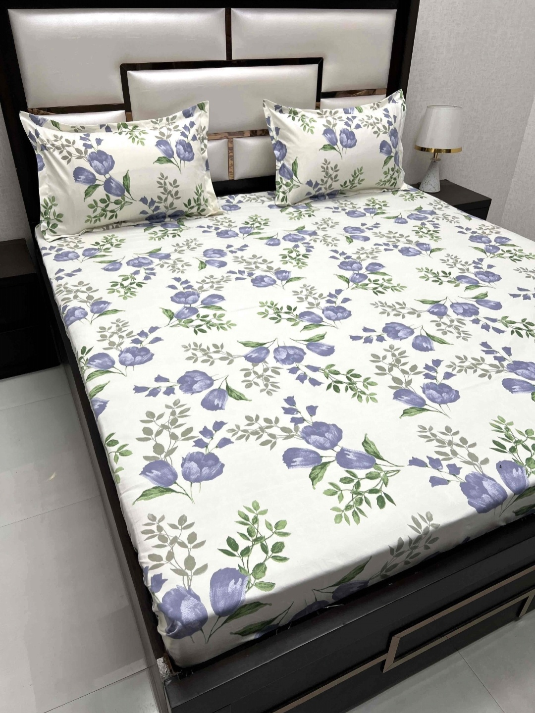 Pure Decor Queen Size Double Bed Bedsheet With 2 Pillow Covers 90in X 100in,228cm X 254cms, White
Pure Decor Queen Size Double Bed Bedsheet With 2 Pillow Covers 90in X 100in,228cm X 254cms, White