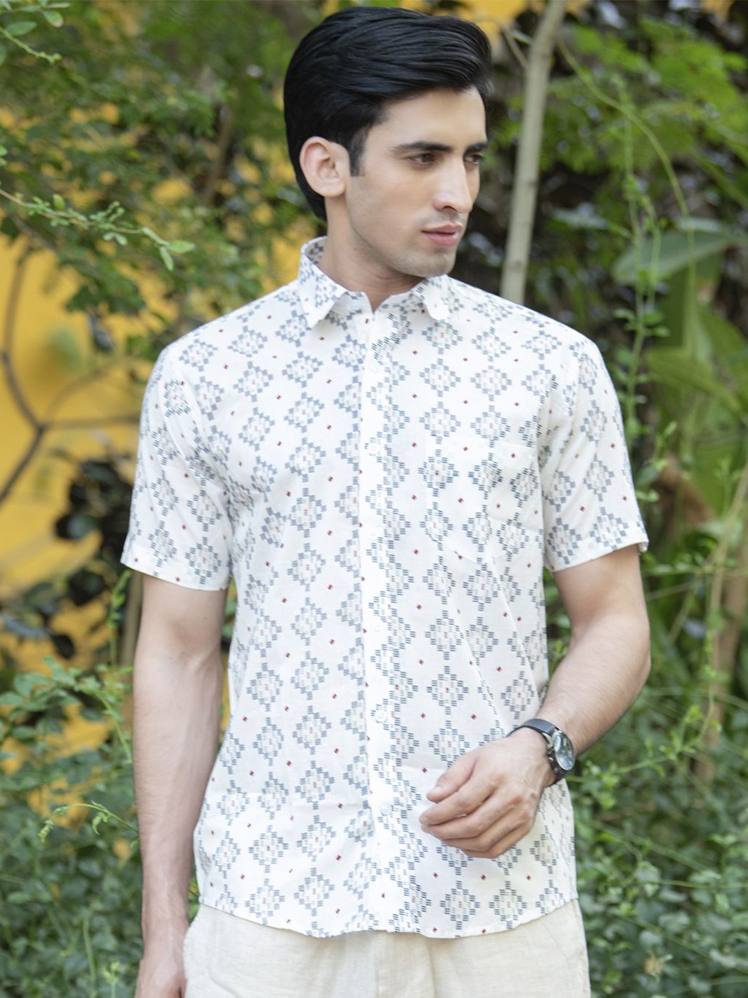 Tistabene Men Standard Spread Collar Conversational Printed Cotton Casual Shirt, White
Tistabene Men Standard Spread Collar Conversational Printed Cotton Casual Shirt, White