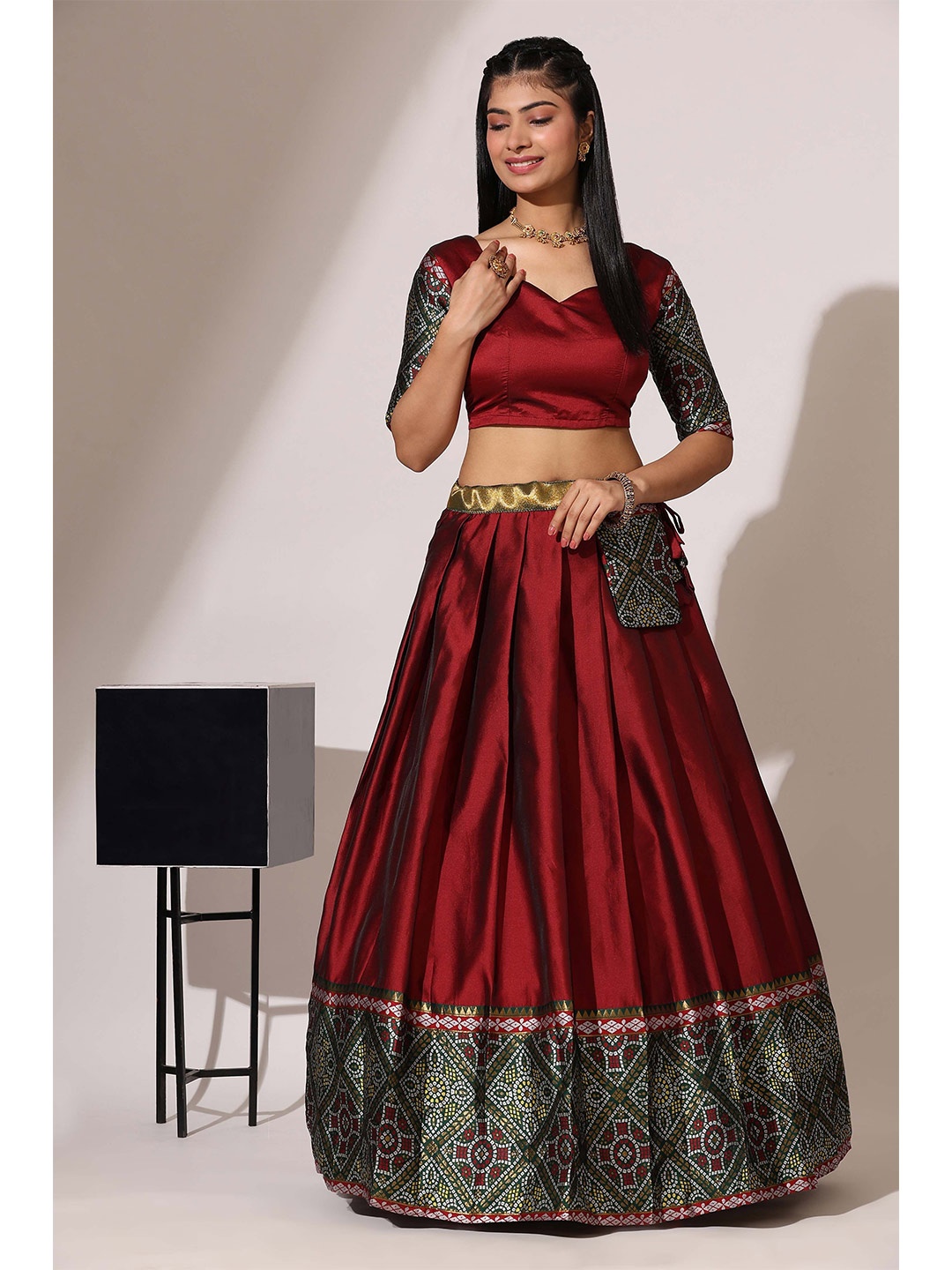 Fabcartz Solid V-Neck Semi Stitched Lehenga & Unstitched Blouse With Dupatta, Maroon
Fabcartz Solid V-Neck Semi Stitched Lehenga & Unstitched Blouse With Dupatta, Maroon