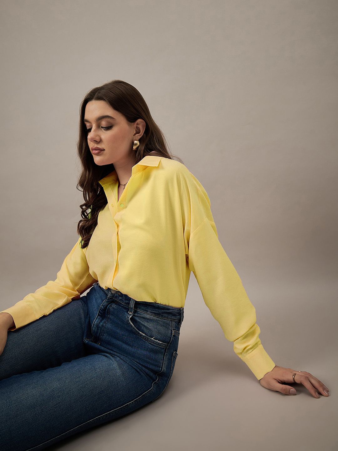 The Roadster Lifestyle Co. Women Comfort Graphic Printed Oversized Casual Shirt, Yellow
The Roadster Lifestyle Co. Women Comfort Graphic Printed Oversized Casual Shirt, Yellow