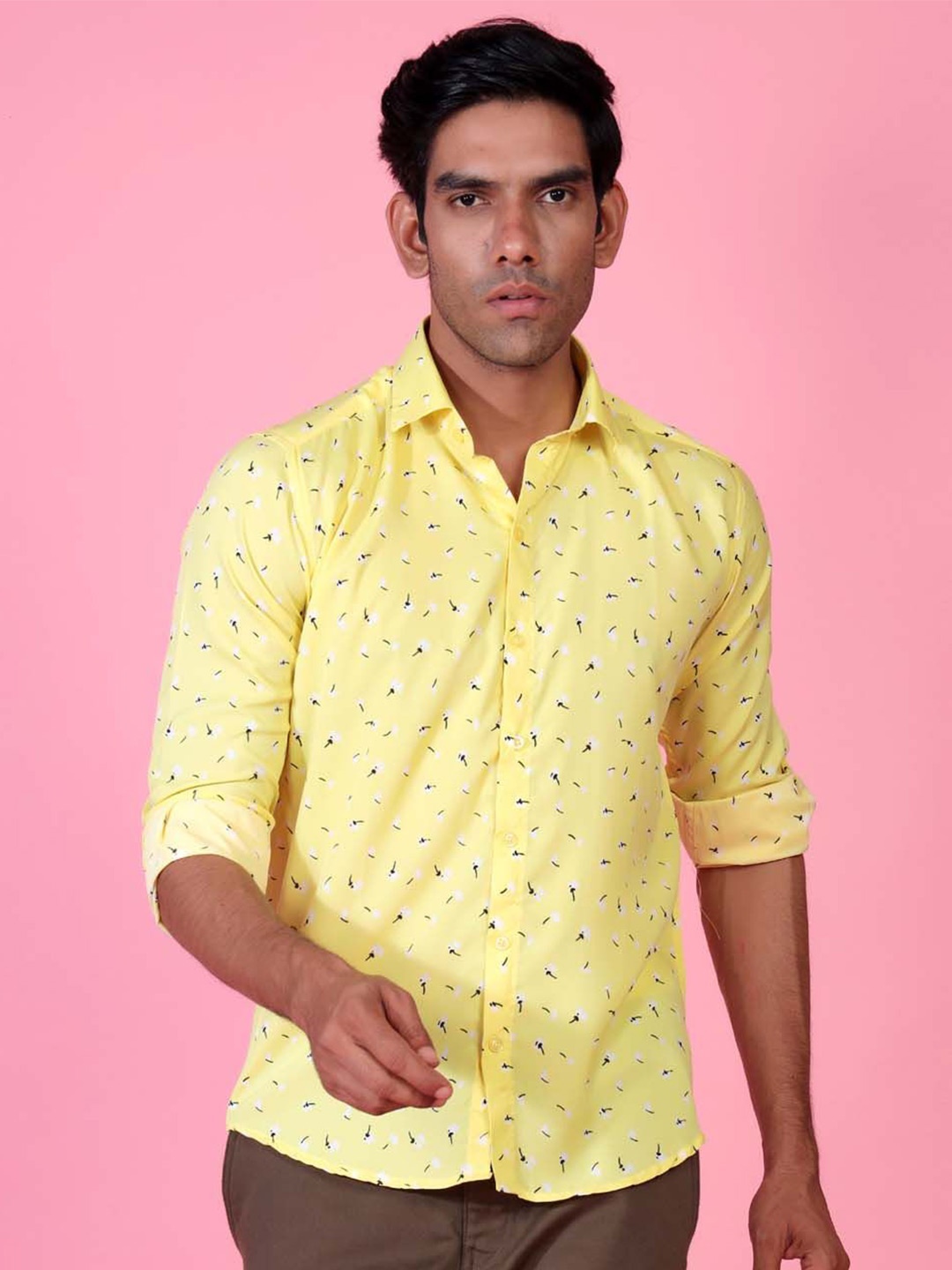 Tistabene Men Standard Spread Collar Conversational Printed Crepe Casual Shirt, Yellow
Tistabene Men Standard Spread Collar Conversational Printed Crepe Casual Shirt, Yellow