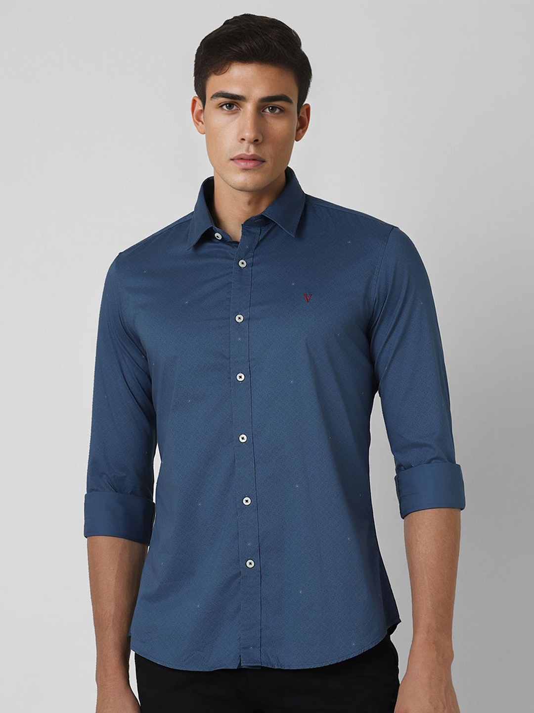 Van Heusen Sport Men Spread Collar Micro Ditsy Printed Cotton Slim Fit Casual Shirt, Blue
Van Heusen Sport Men Spread Collar Micro Ditsy Printed Cotton Slim Fit Casual Shirt, Blue