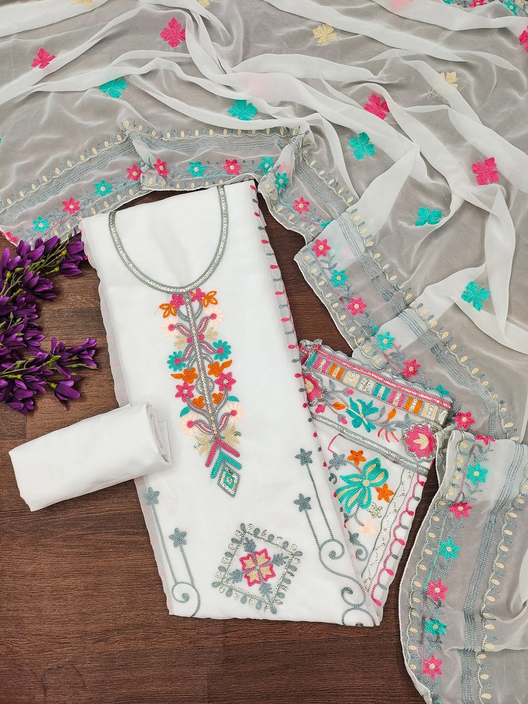 APNISHA Floral Embroidered Thread Work Silk Georgette Unstitched Dress Material, White
APNISHA Floral Embroidered Thread Work Silk Georgette Unstitched Dress Material, White