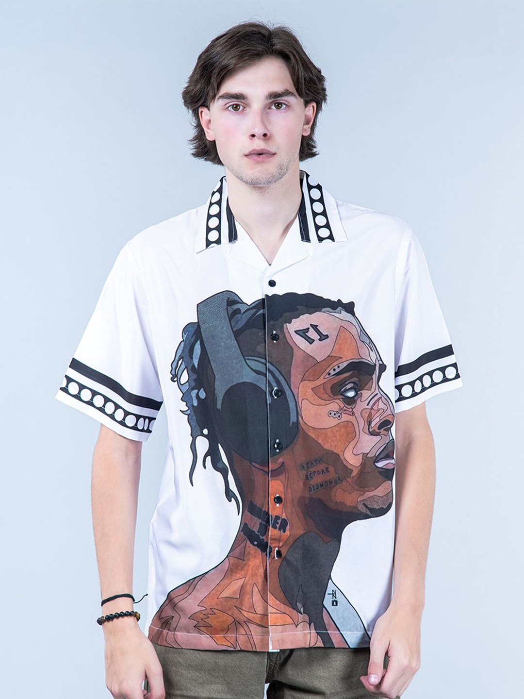Tistabene Men Standard Cuban Collar Abstract Printed Crepe Oversized Casual Shirt, White
Tistabene Men Standard Cuban Collar Abstract Printed Crepe Oversized Casual Shirt, White