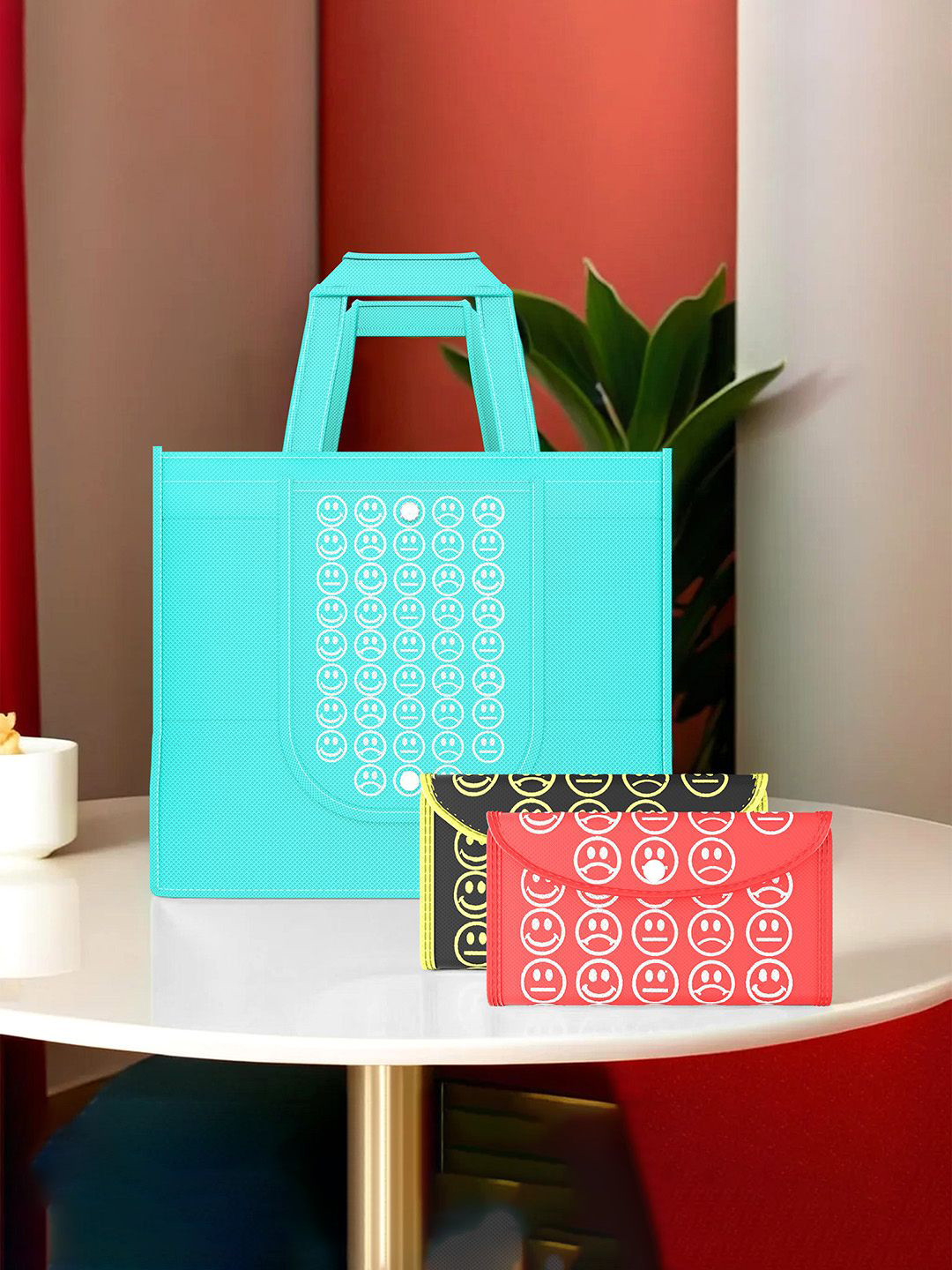 Kuber Industries Set of 3 Smiley Printed Lightweight Foldable & Reusable Shopping Bags, Blue
Kuber Industries Set of 3 Smiley Printed Lightweight Foldable & Reusable Shopping Bags, Blue