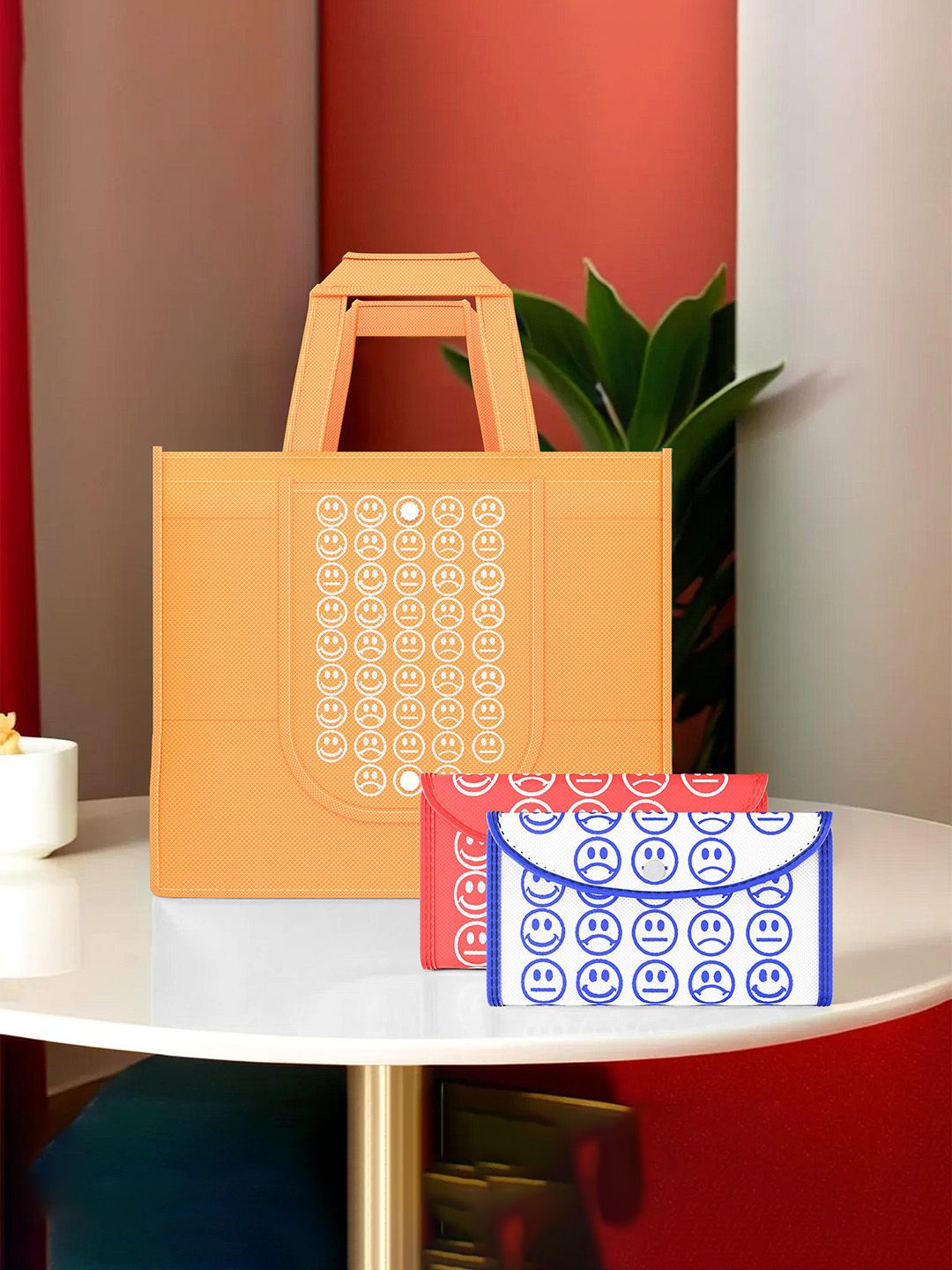 Kuber Industries Set Of 3 Smiley Printed Lightweight Reusable & Foldable Shopping Bags, Orange
Kuber Industries Set Of 3 Smiley Printed Lightweight Reusable & Foldable Shopping Bags, Orange