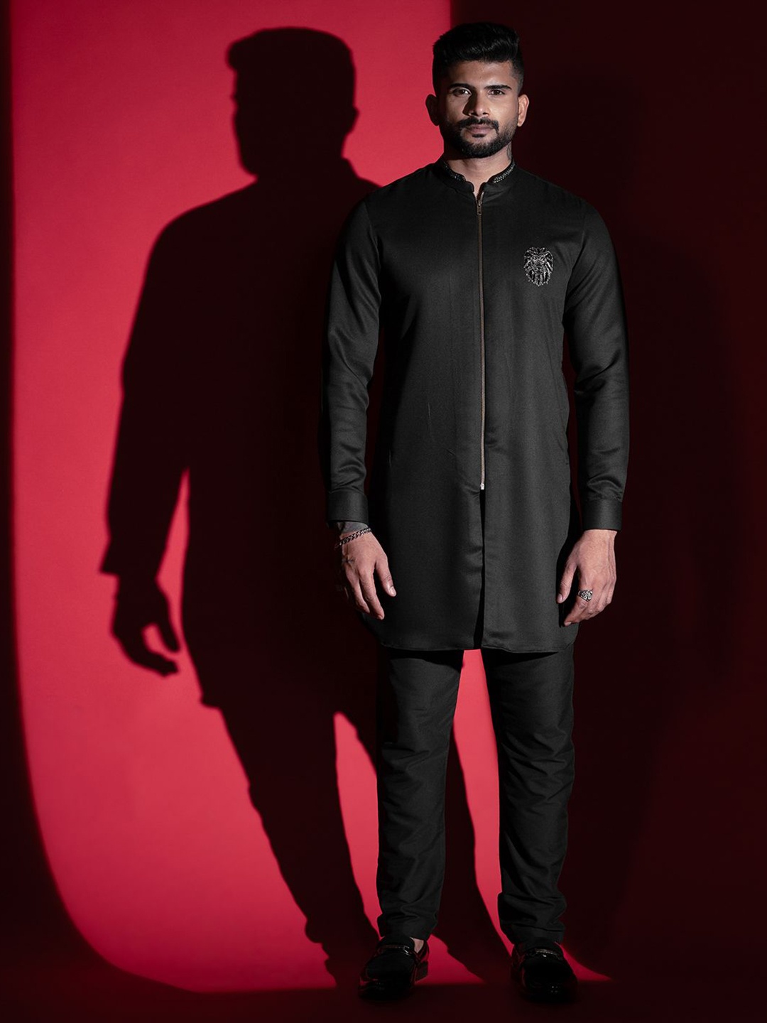 TheEthnic.Co Lion Embroidered Mandarin Collar Thread Work Front Open Kurta With Trousers, Black
TheEthnic.Co Lion Embroidered Mandarin Collar Thread Work Front Open Kurta With Trousers, Black