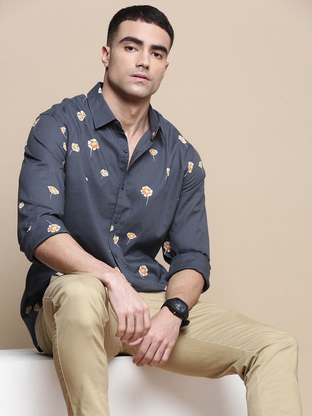 INVICTUS Men Sport Spread Collar Floral Printed Cotton Slim Fit Casual Shirt, Grey
INVICTUS Men Sport Spread Collar Floral Printed Cotton Slim Fit Casual Shirt, Grey