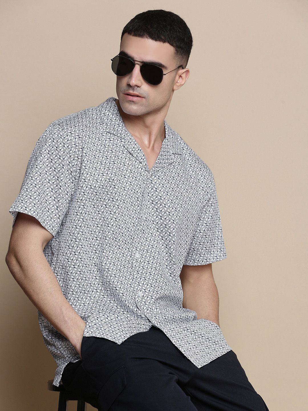 INVICTUS Men Sport Cuban Collar Conversational Printed Cotton Relaxed Fit Casual Shirt, White
INVICTUS Men Sport Cuban Collar Conversational Printed Cotton Relaxed Fit Casual Shirt, White