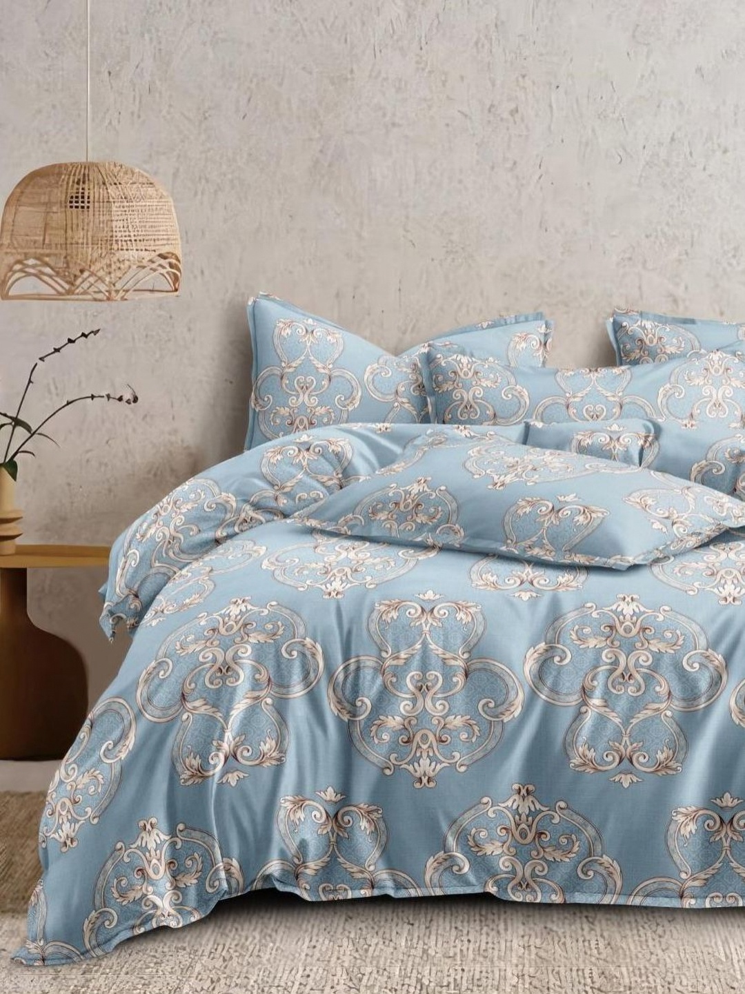 Ariana Blue & White Ethnic Motifs Microfiber 144 TC King Bedsheet with 2 Pillow Covers
Ariana Blue & White Ethnic Motifs Microfiber 144 TC King Bedsheet with 2 Pillow Covers