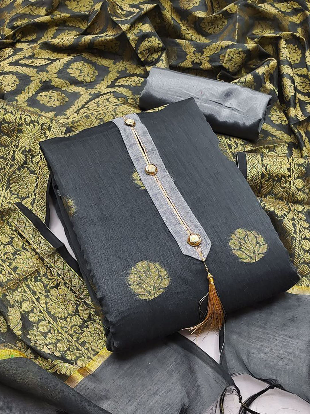 APNISHA Ethnic Motifs Woven Design Pure Silk Banarasi Jacquard Unstitched Dress Material, Grey
APNISHA Ethnic Motifs Woven Design Pure Silk Banarasi Jacquard Unstitched Dress Material, Grey
