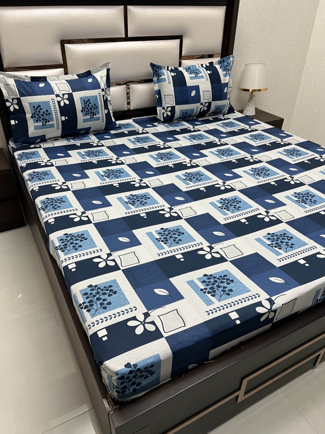 Pure Decor Passion Fur Blue & White Floral 260 TC Queen Bedsheet With 2 Pillow Covers
Pure Decor Passion Fur Blue & White Floral 260 TC Queen Bedsheet With 2 Pillow Covers